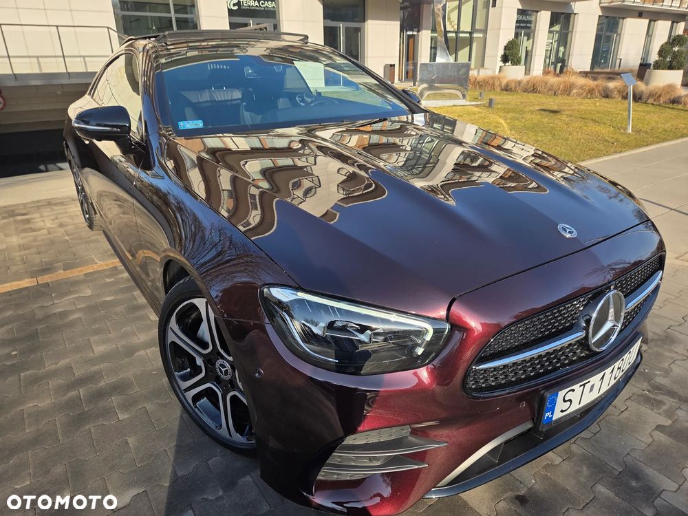 Mercedes-Benz Klasa E 200 4-Matic 9G-TRONIC - 14