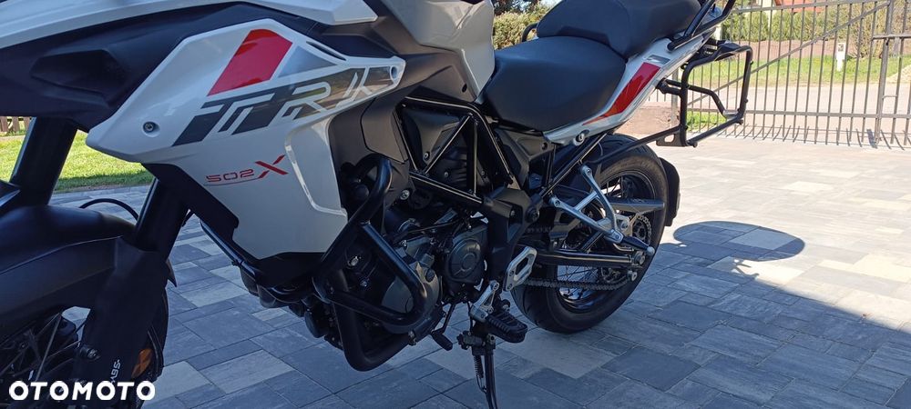 Benelli TRK 502X - 7