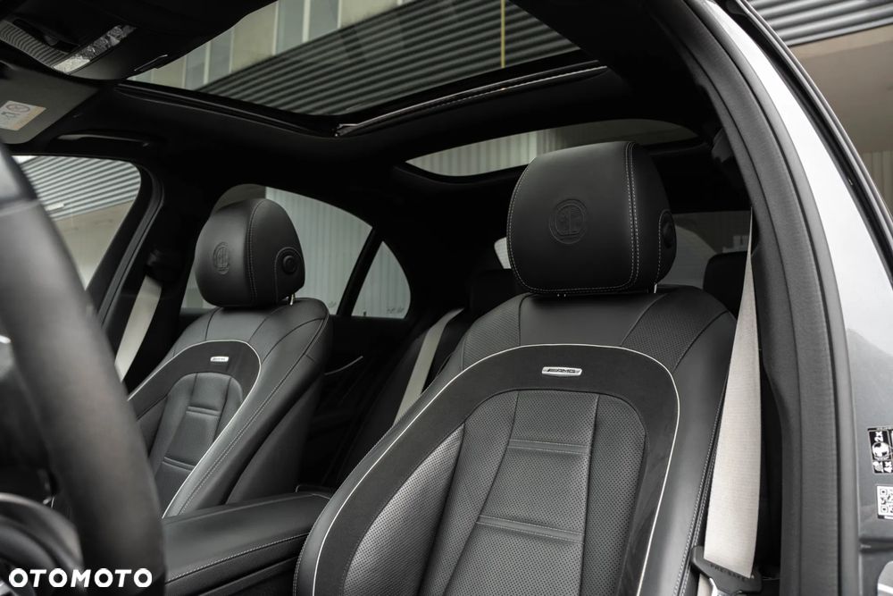 Mercedes-Benz Klasa E AMG 63 S 4Matic+ 9G-TRONIC - 14