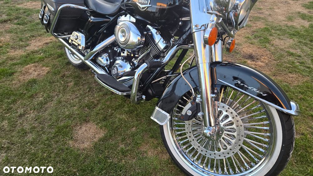 Harley-Davidson Touring Road King - 14