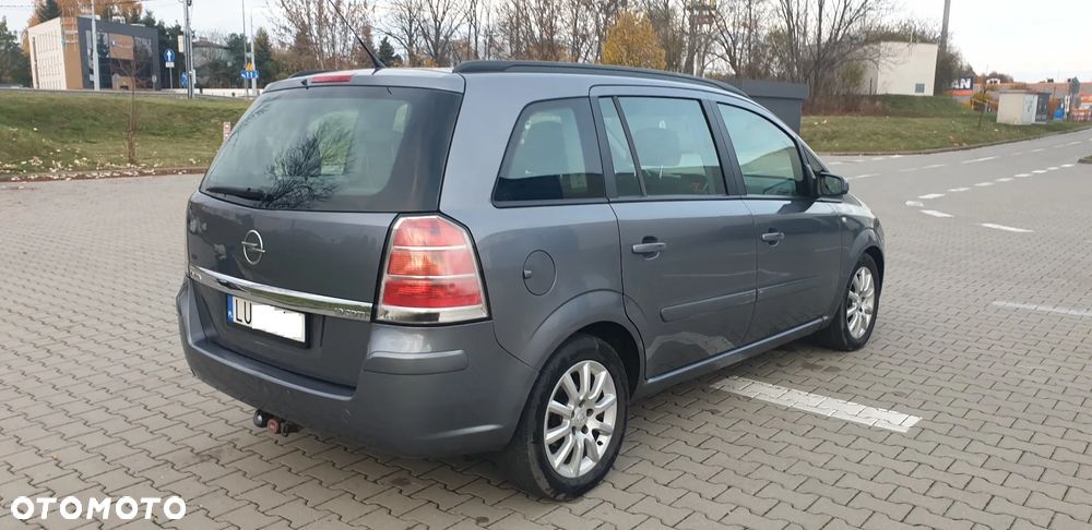 Opel Zafira 1.9 CDTI - 6