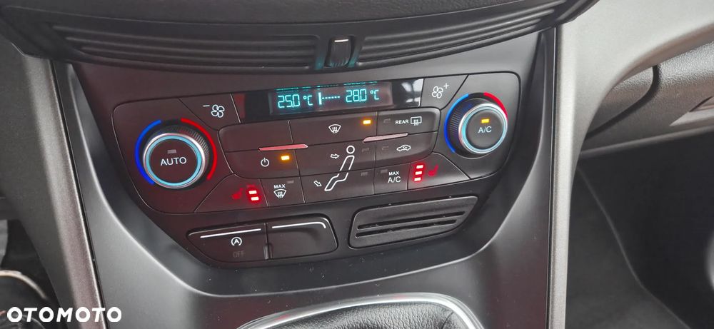 Ford C-MAX 1.5 TDCi Titanium - 25