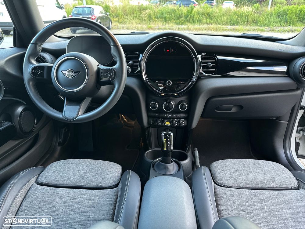 MINI 3 Portas Cooper SE - 17