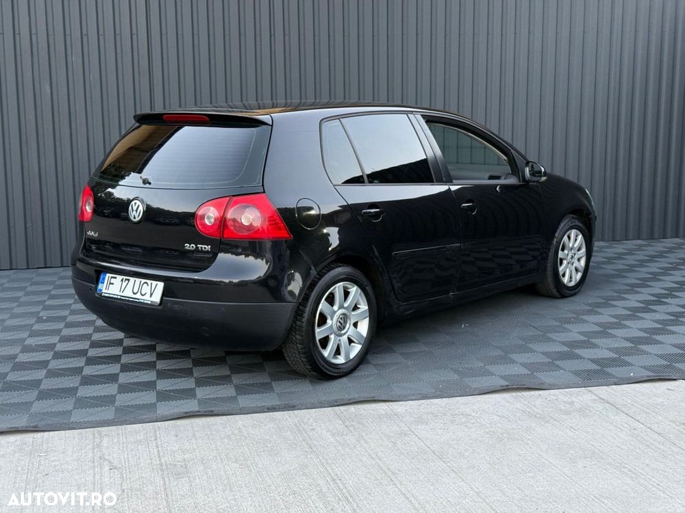 Volkswagen Golf - 4