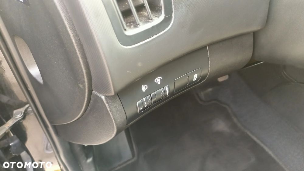 Kia Ceed 1.4 CVVT Vision - 28