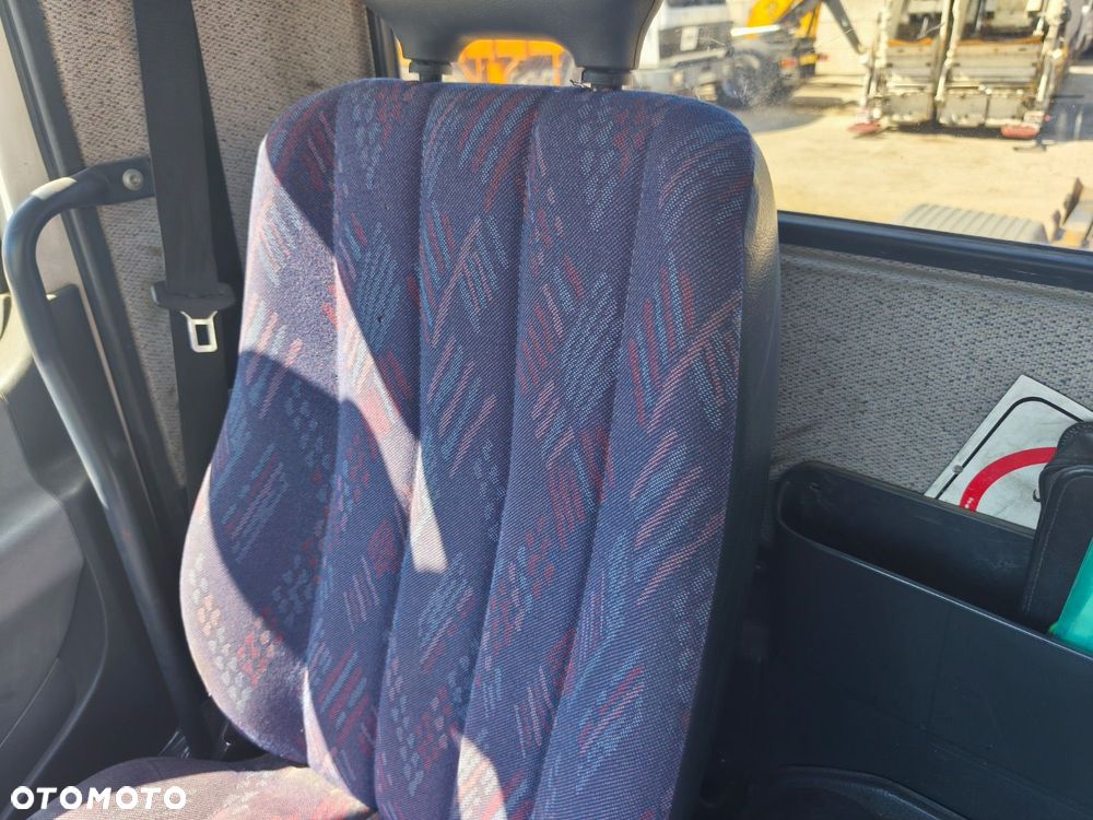 Mercedes-Benz Atego 1217 - 34