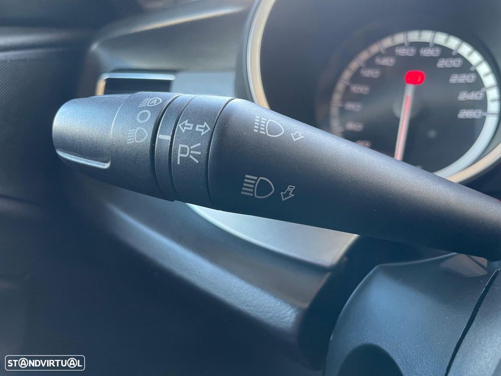 Alfa Romeo Giulietta 1.6 JTDm Corporate - 16