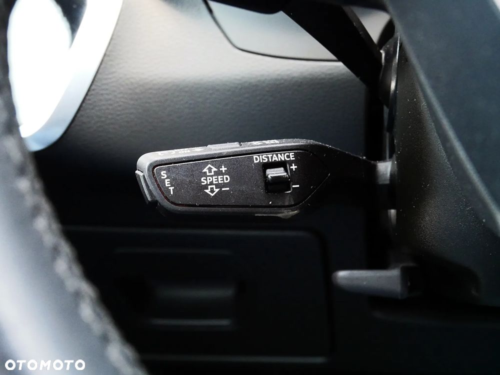 Audi A6 Avant 40 TDI quattro S tronic - 15