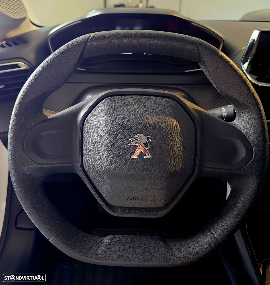 Peugeot 208 1.2 PureTech Like - 21