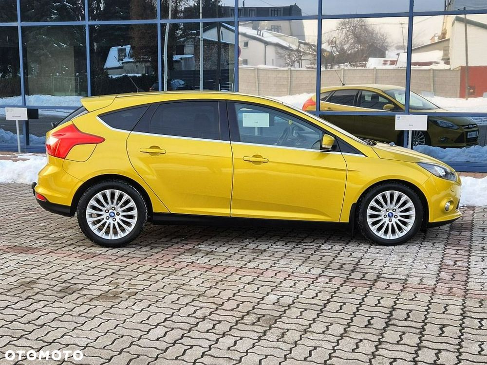 Ford Focus - 11