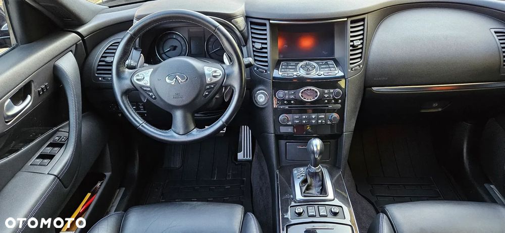 Infiniti QX70 3.7 S Premium - 14