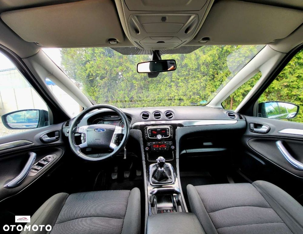 Ford S-Max - 9