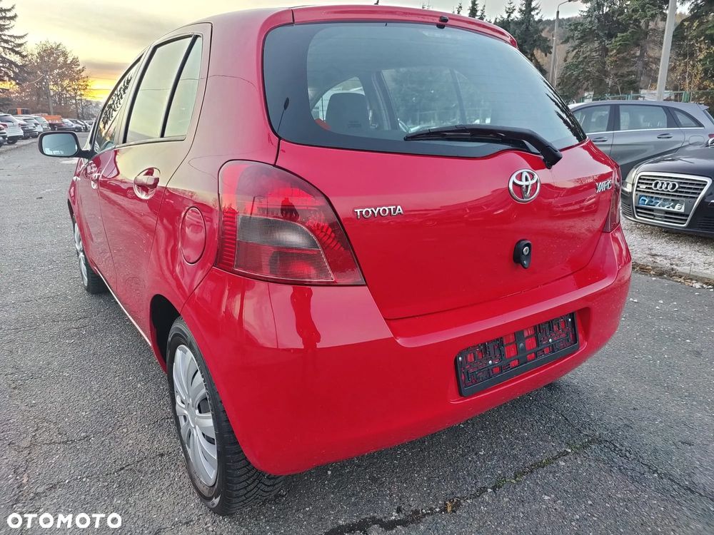 Toyota Yaris - 3