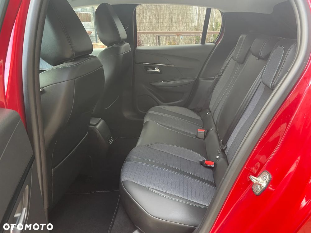 Peugeot 208 1.2 PureTech Allure S&S EAT8 - 16
