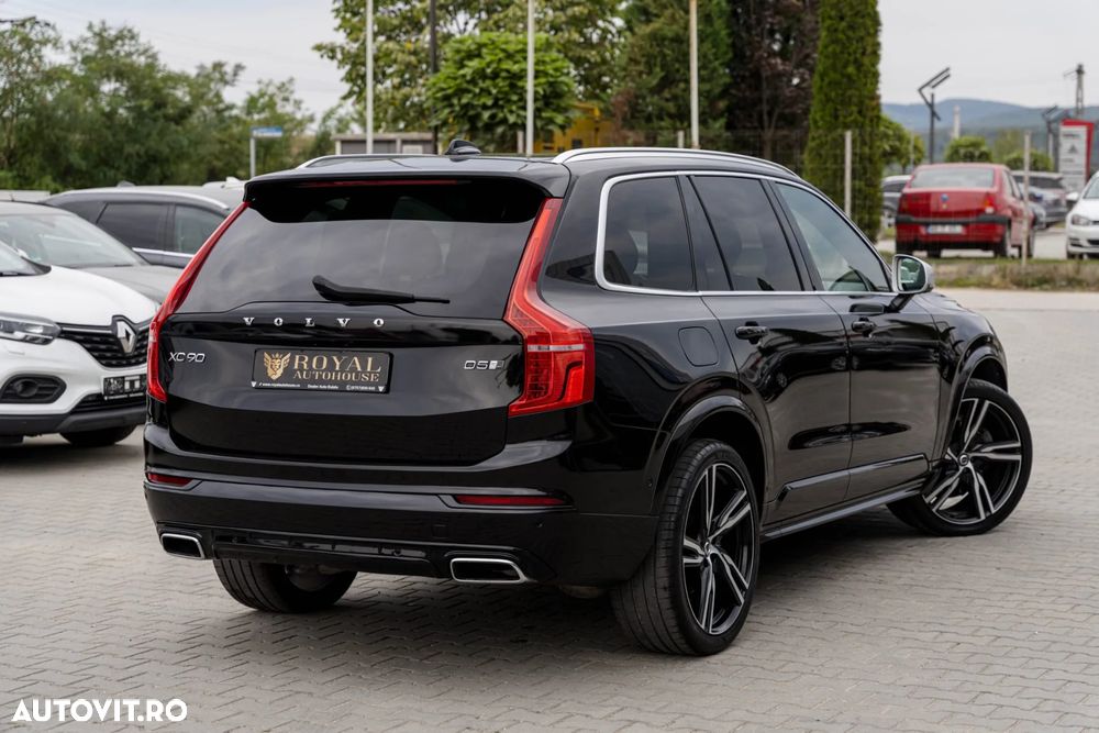 Volvo XC 90 D5 AWD Geartronic RDesign - 4