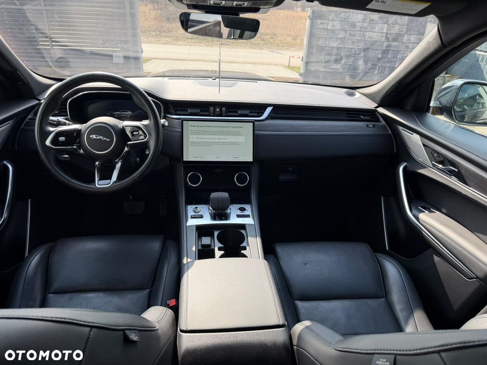 Jaguar F-Pace 2.0 i4P AWD R-Sport - 13