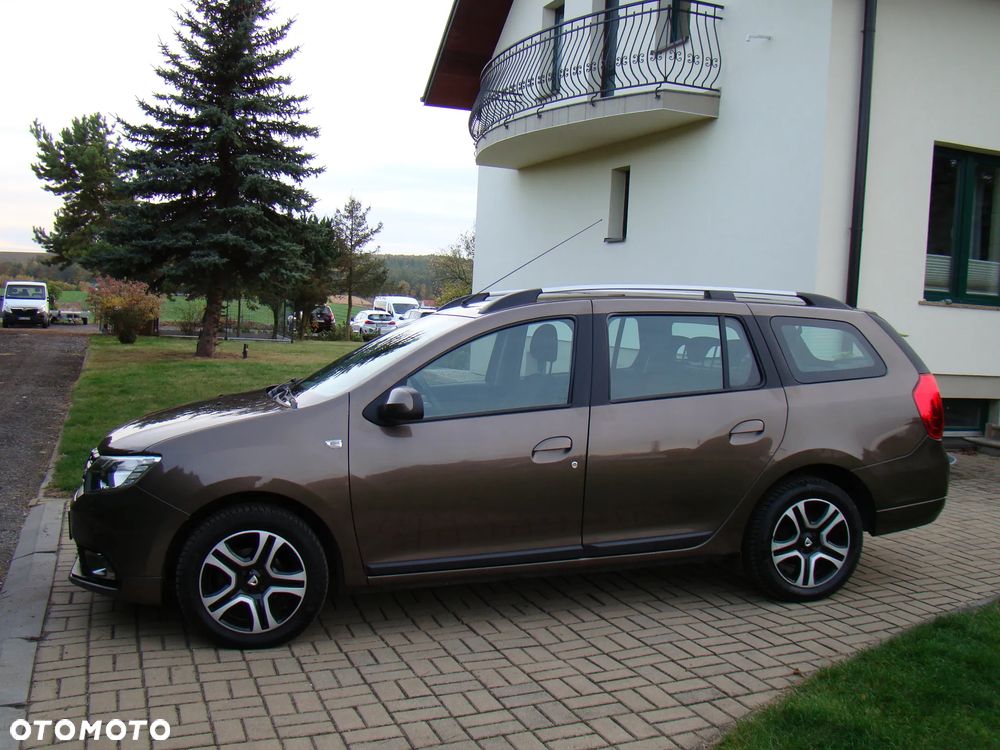 Dacia Logan 0.9 TCE SL Celebration - 4