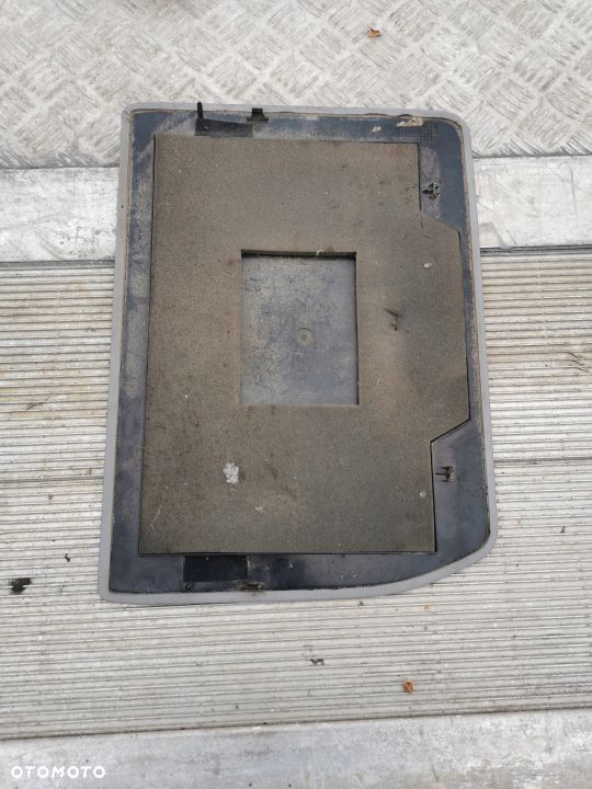 maskownica nagrzewnicy uszkodzone mocowanie vw t4 705867076b - 3