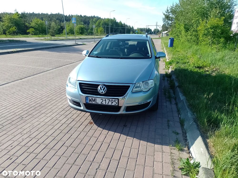 Volkswagen Passat 2.0 FSI Comfortline Tiptr - 2
