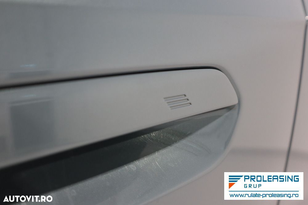 BMW X1 xDrive23i AT MHEV - 8