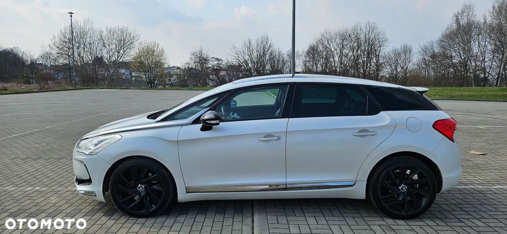 Citroën DS5 HDi 165 SoChic - 21