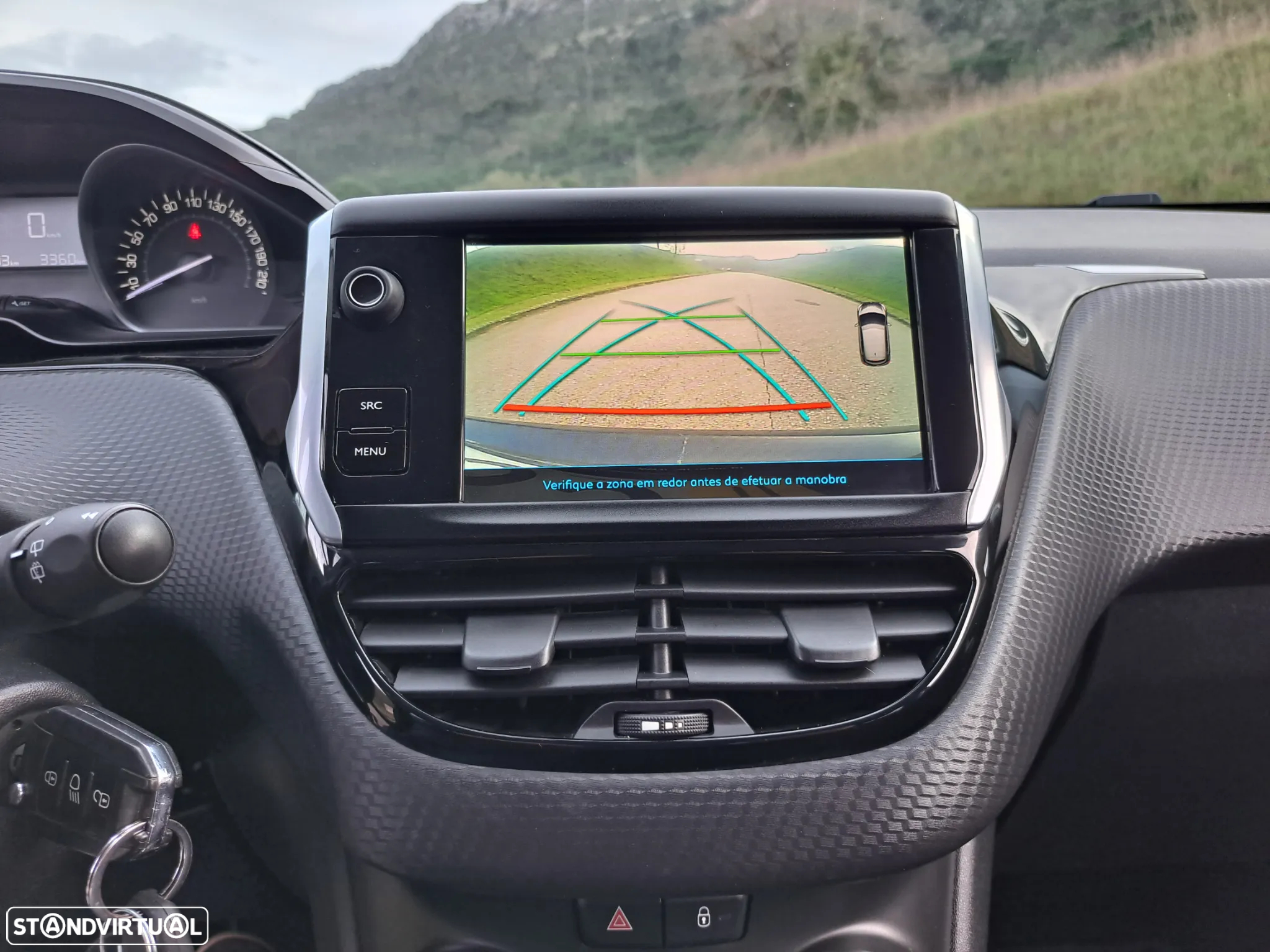 Peugeot 208 1.6 BlueHDi Style - 22