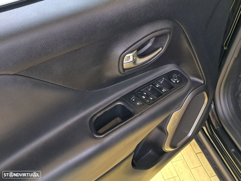 Jeep Renegade 1.6 MJD Limited DCT - 3