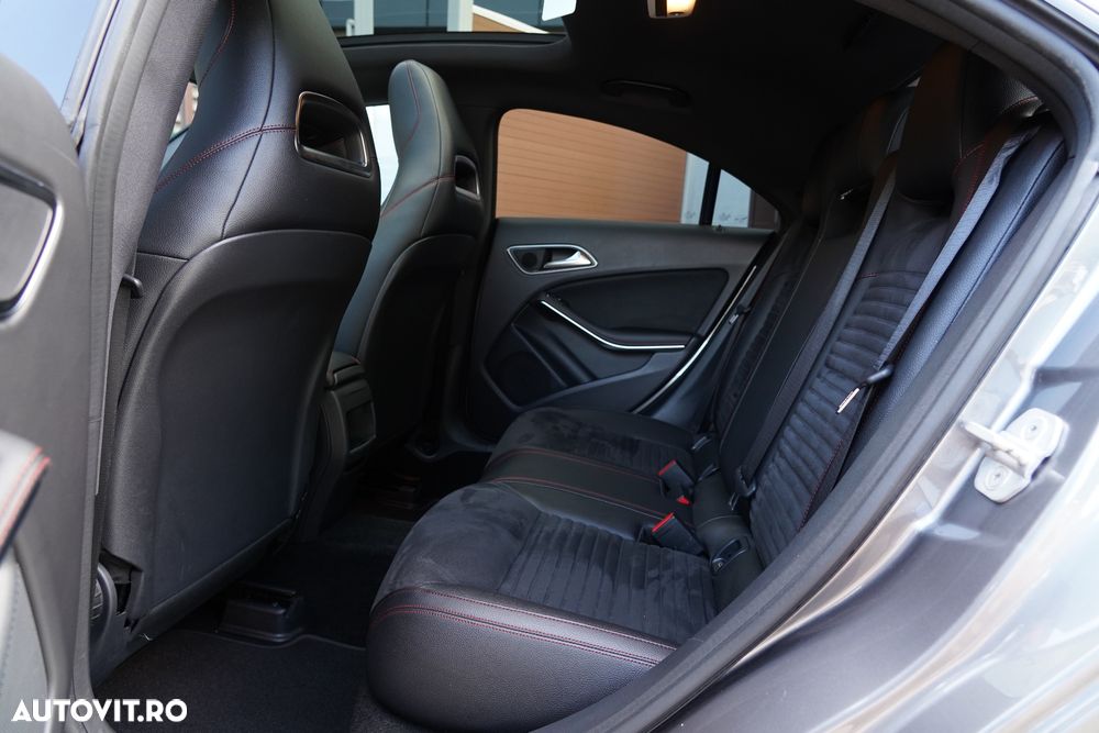 Mercedes-Benz CLA 200 - 14