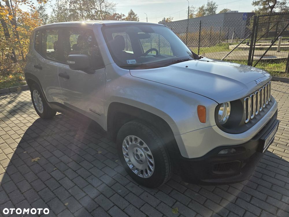 Jeep Renegade 1.6 E-TorQ Sport FWD - 3