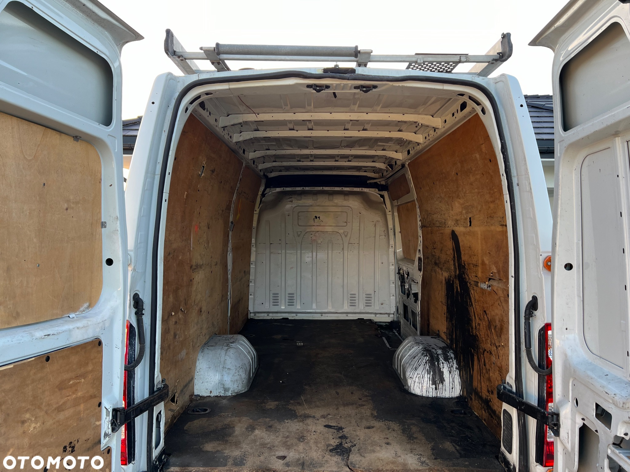 Iveco 35C13 - 11