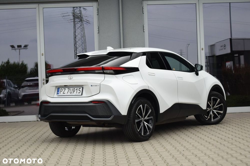 Toyota C-HR - 4