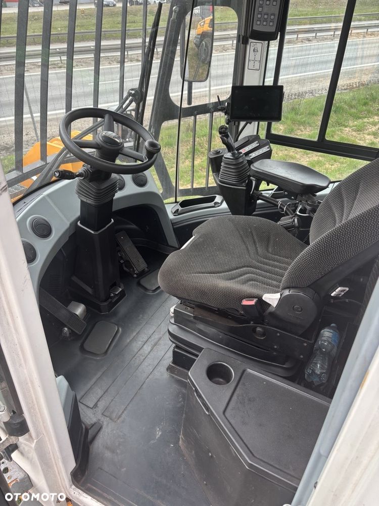 Liebherr L 580 IND Xpower - 15