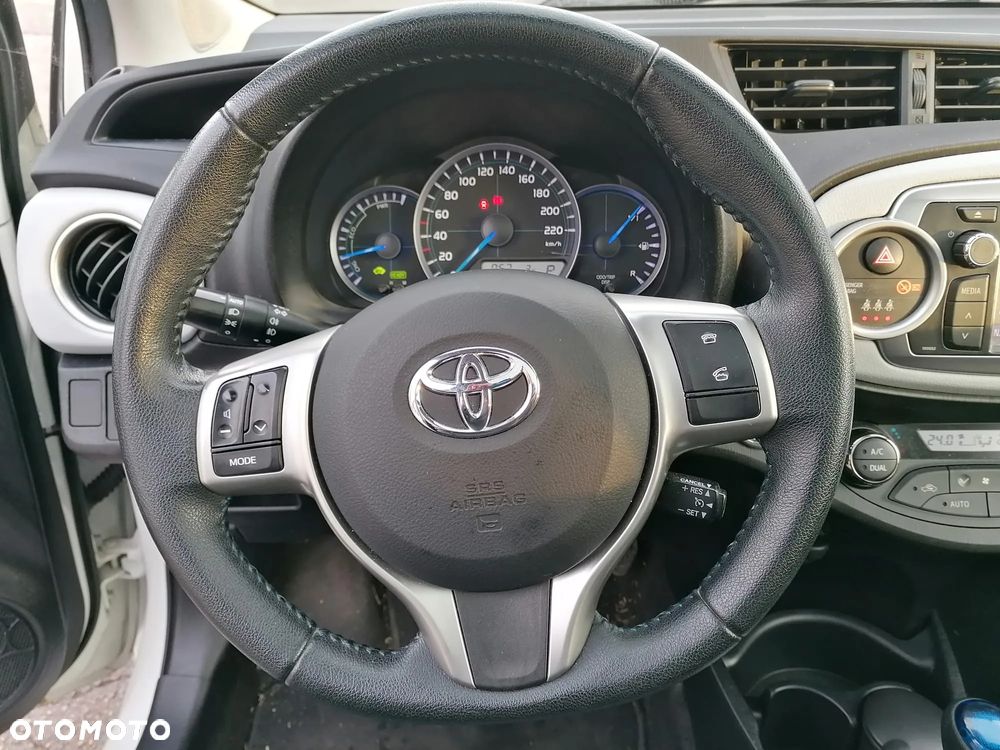 Toyota Yaris - 27