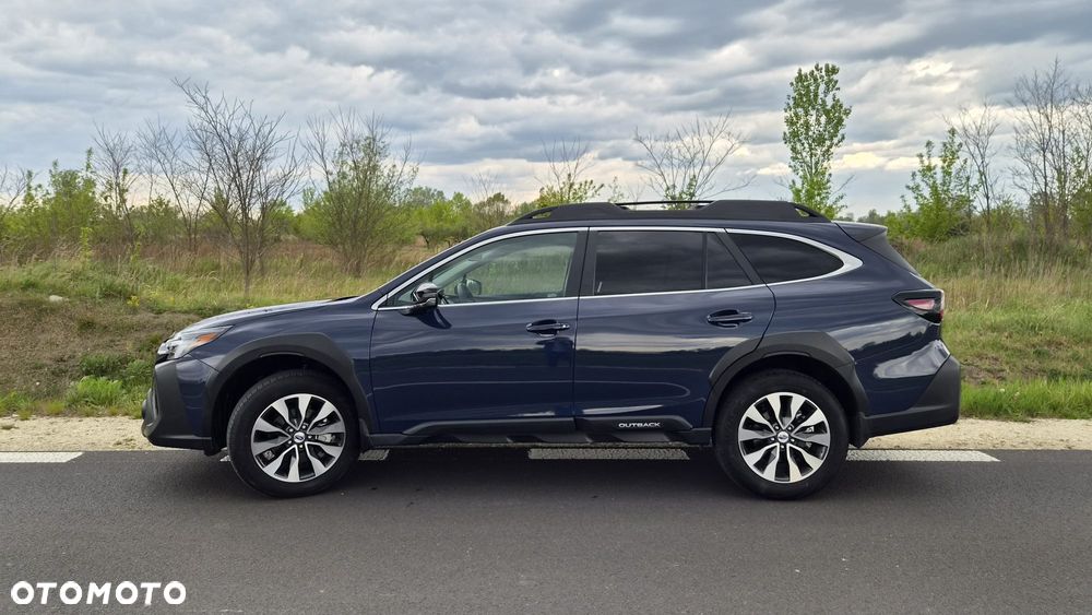 Subaru Outback 2.5i Lineartronic Platinum - 1