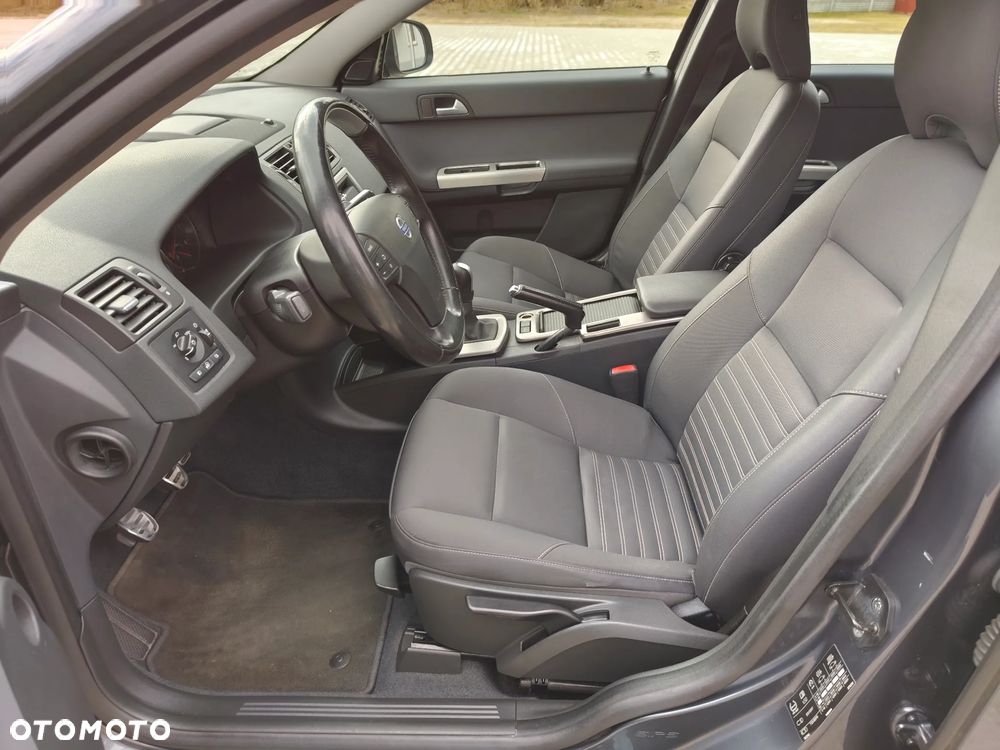 Volvo V50 DPF D2 Business Edition - 8