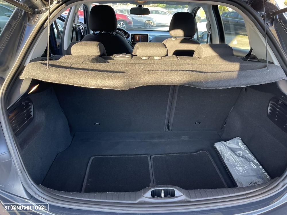 Peugeot 208 1.2 PureTech Style - 15