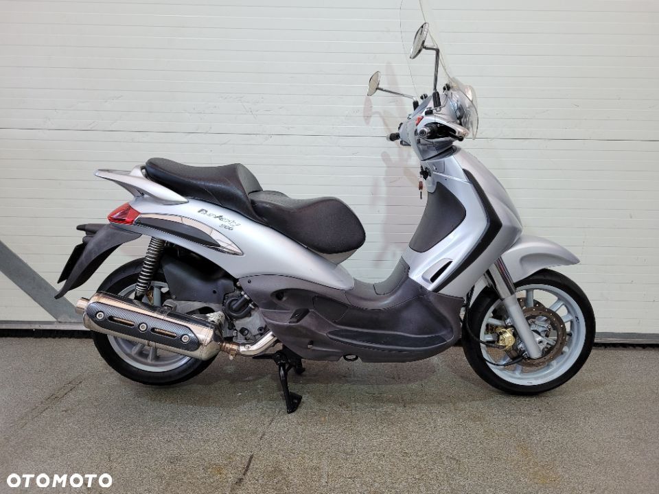 Piaggio Beverly - 8