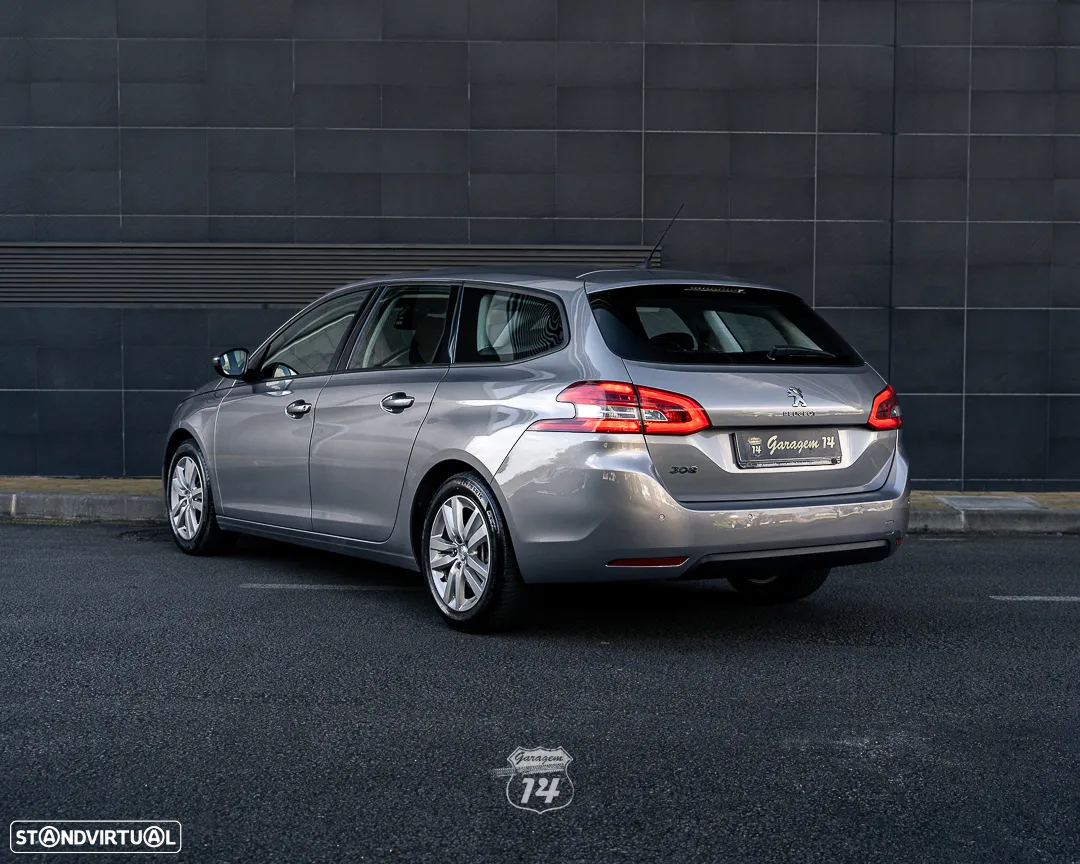 Peugeot 308 SW PureTech 110 Stop & Start Allure - 31