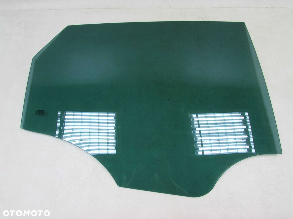 SEAT IBIZA IV KOMBI 08-12 SZYBA BOCZNA DRZWI TYL PRAWA 11R - 1