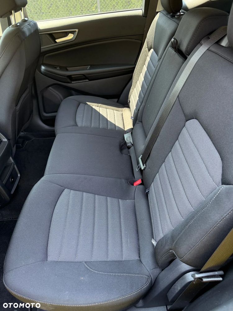 Ford Edge - 10