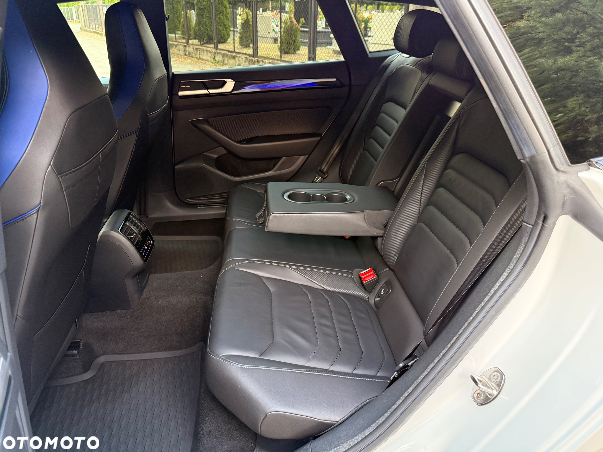 Volkswagen Arteon 2.0 TSI 4Motion R DSG - 26