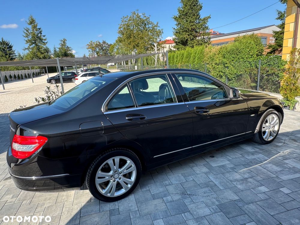 Mercedes-Benz Klasa C 200 T 7G-TRONIC Avantgarde Edition - 8