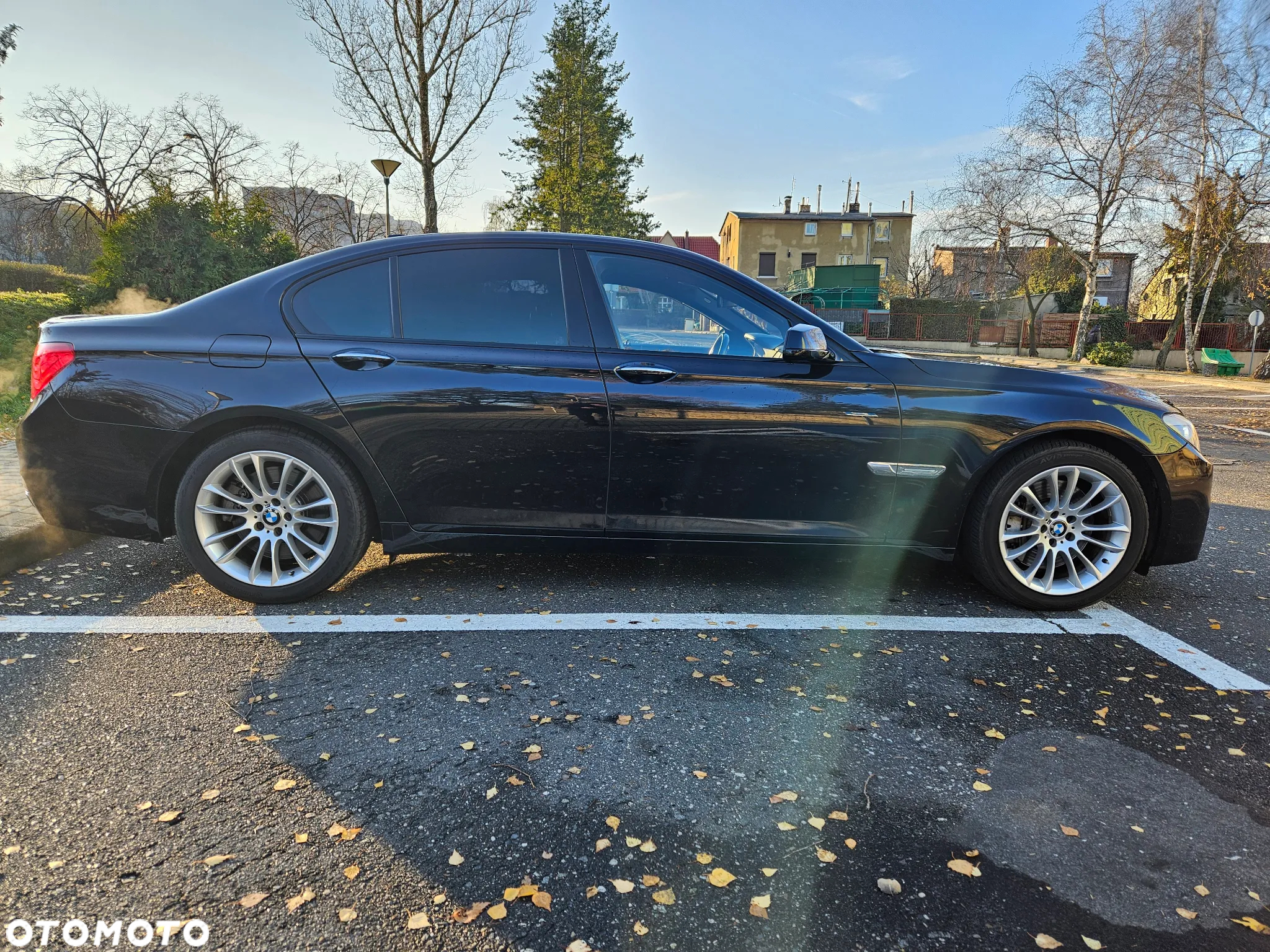 BMW Seria 7 750i - 4