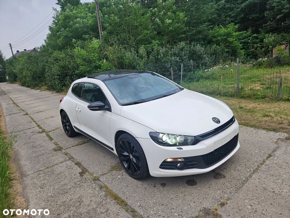 Volkswagen Scirocco 2.0 TSI DSG - 1