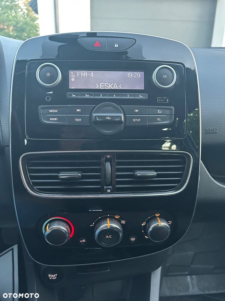 Renault Clio - 14