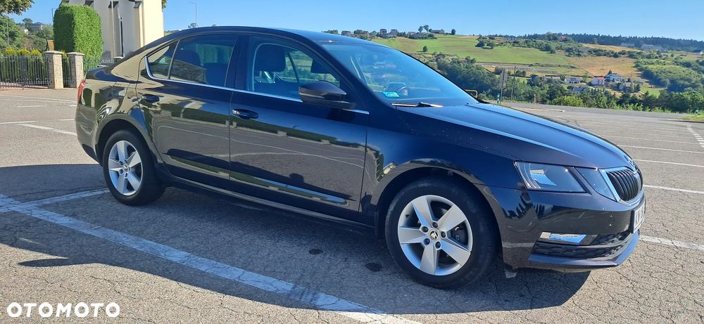Skoda Octavia 1.6 TDI Ambition - 2
