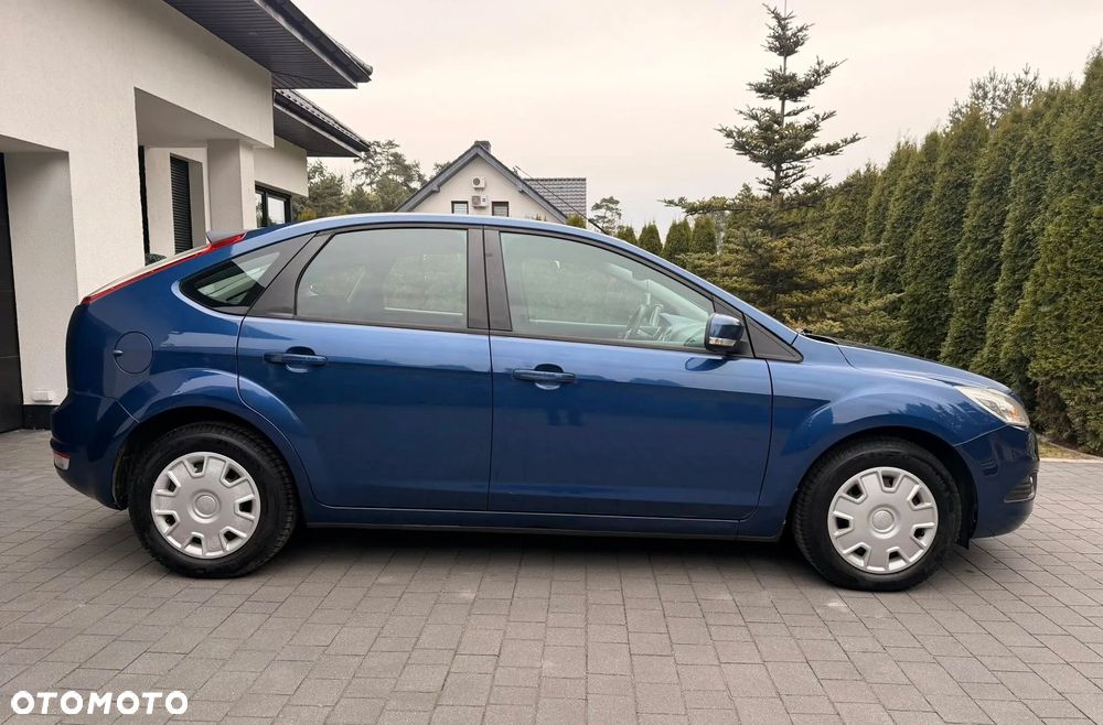 Ford Focus 1.6 16V Style+ - 8