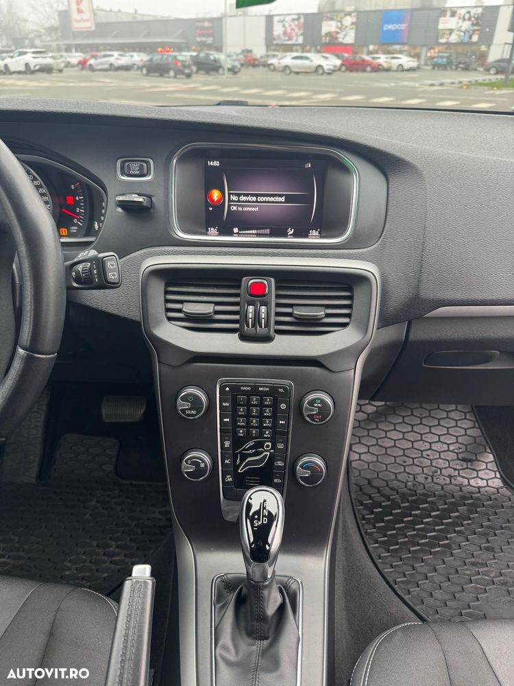 Volvo V40 D2 Aut. Kinetic - 12