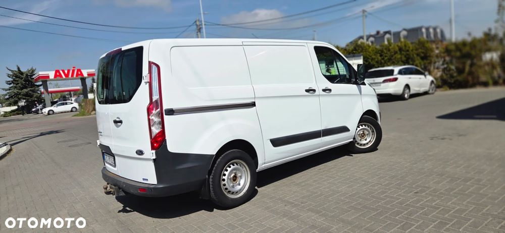 Ford Transit CUSTOM - 13
