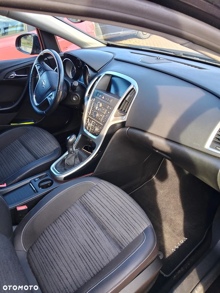 Opel Astra 1.4 T Cosmo S&S EU6 - 2